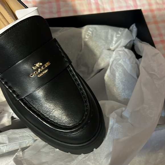 Coach Ruthie Loafer - Picture 10 of 10